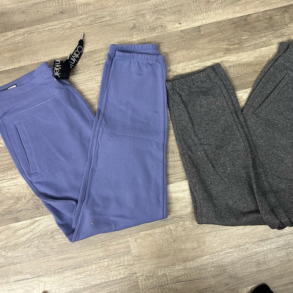 NWT Soft & Cozy Calvin Klein Joggers in dusty blue & heather grey, never worn - Picture 2 of 6